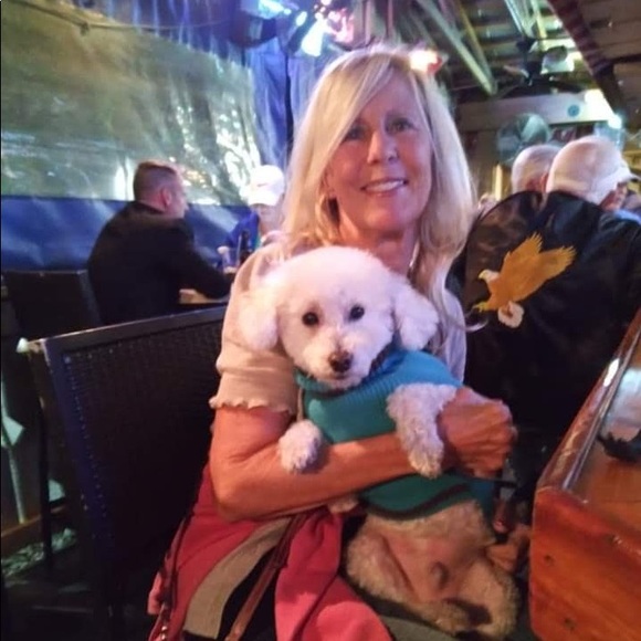 Meet your Posher, Donna - Picture 3 of 4